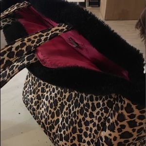 Small open dog purse with fur trim